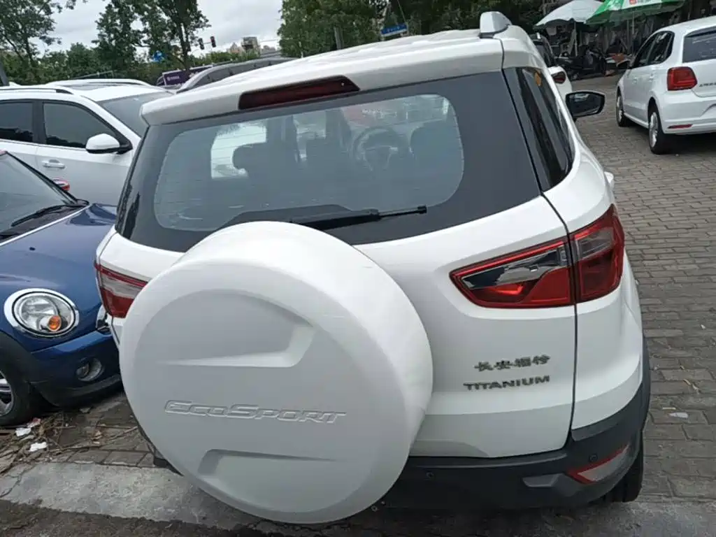 Ford Ecosport — миниатюра 6