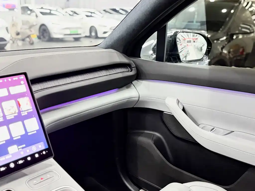 NIO ES6 — миниатюра 16