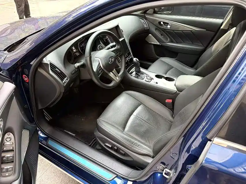 Infiniti Q50L 2018 2.0T VI