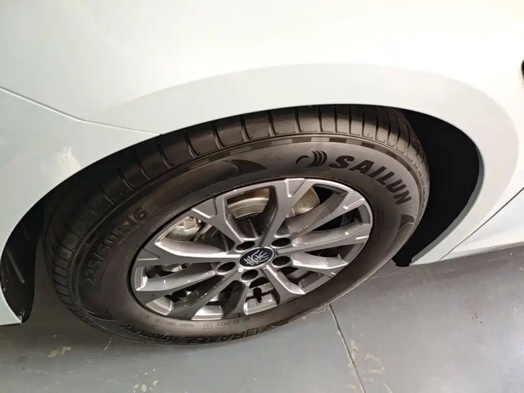 BYD Qin L — миниатюра 23