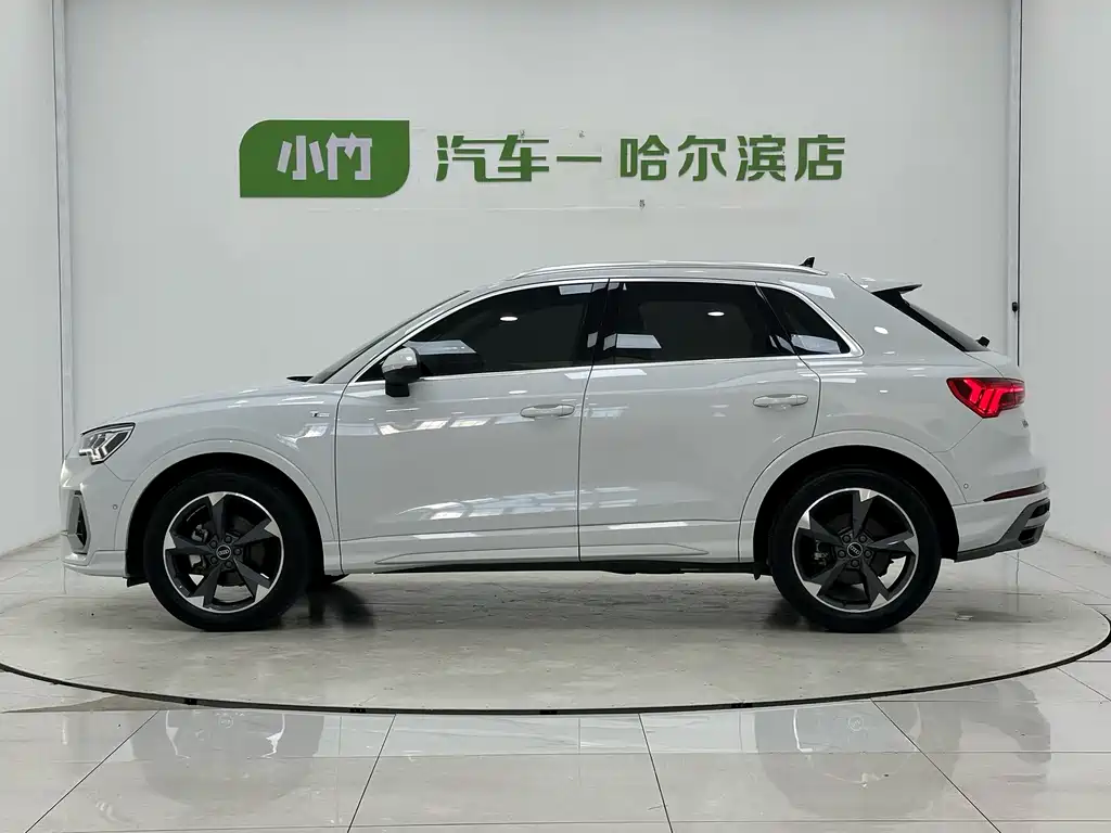 Audi Q3 — миниатюра 5