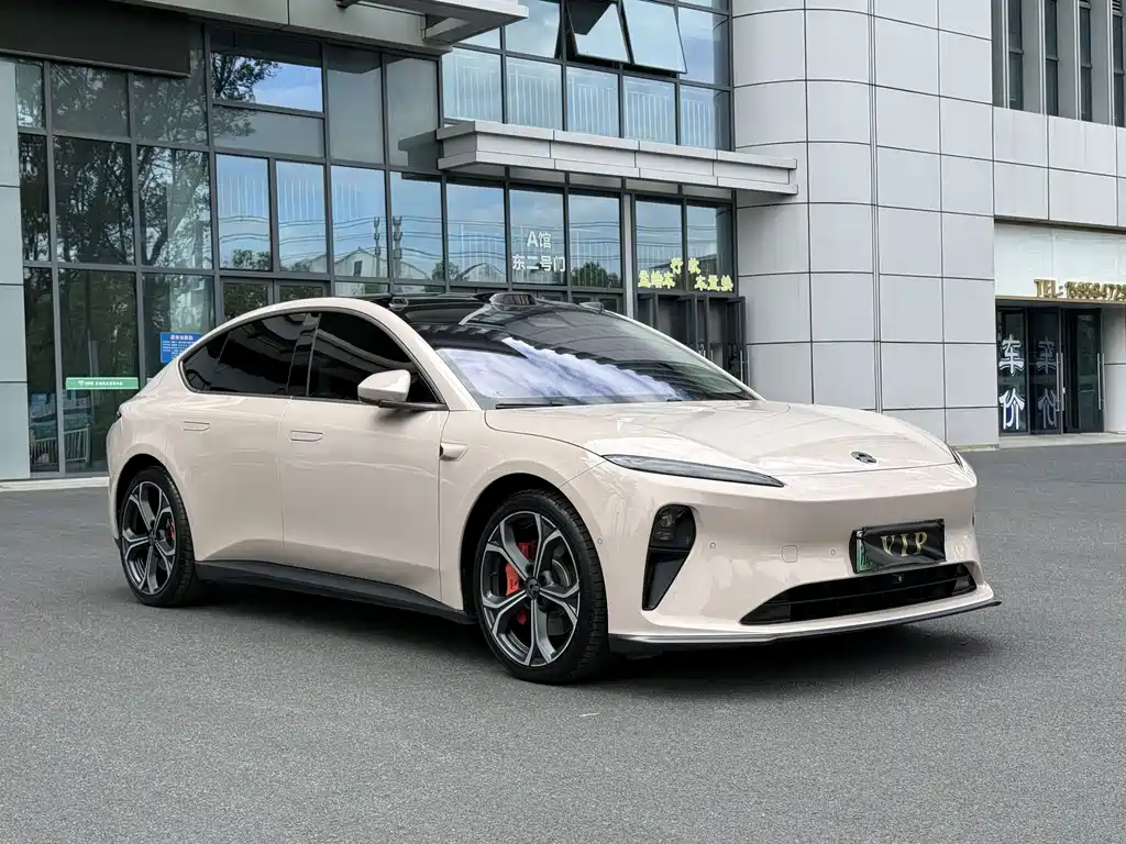 NIO ET5 — миниатюра 3