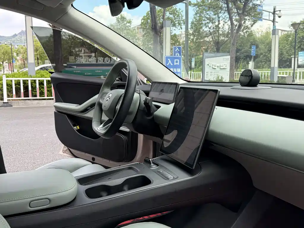 NIO ET5 — миниатюра 6