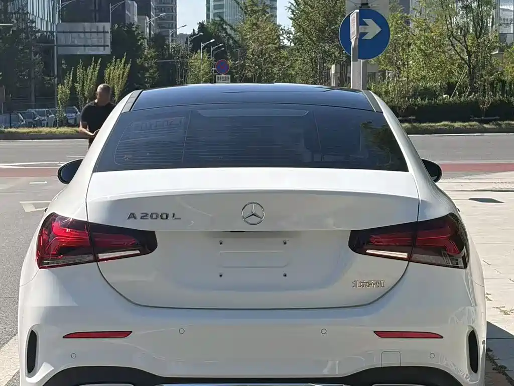 Mercedes-Benz A-Class — миниатюра 16