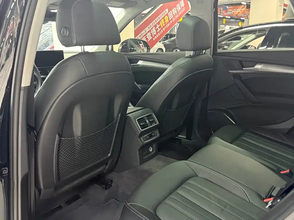 Audi Q5L — миниатюра 8