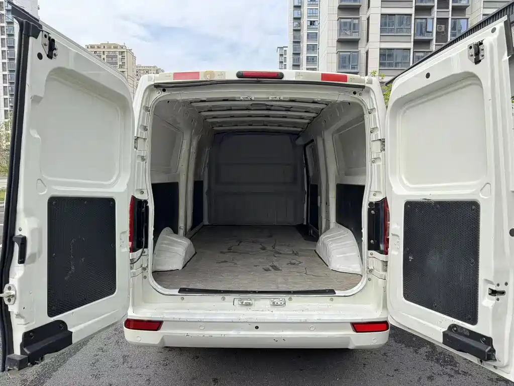 Dongfeng EM27 — миниатюра 11