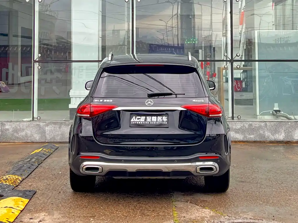Mercedes-Benz GLE (Import) — миниатюра 5