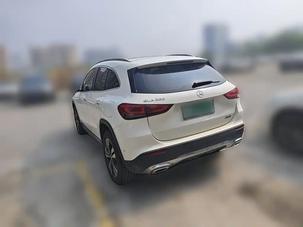 Mercedes-Benz GLA — миниатюра 25