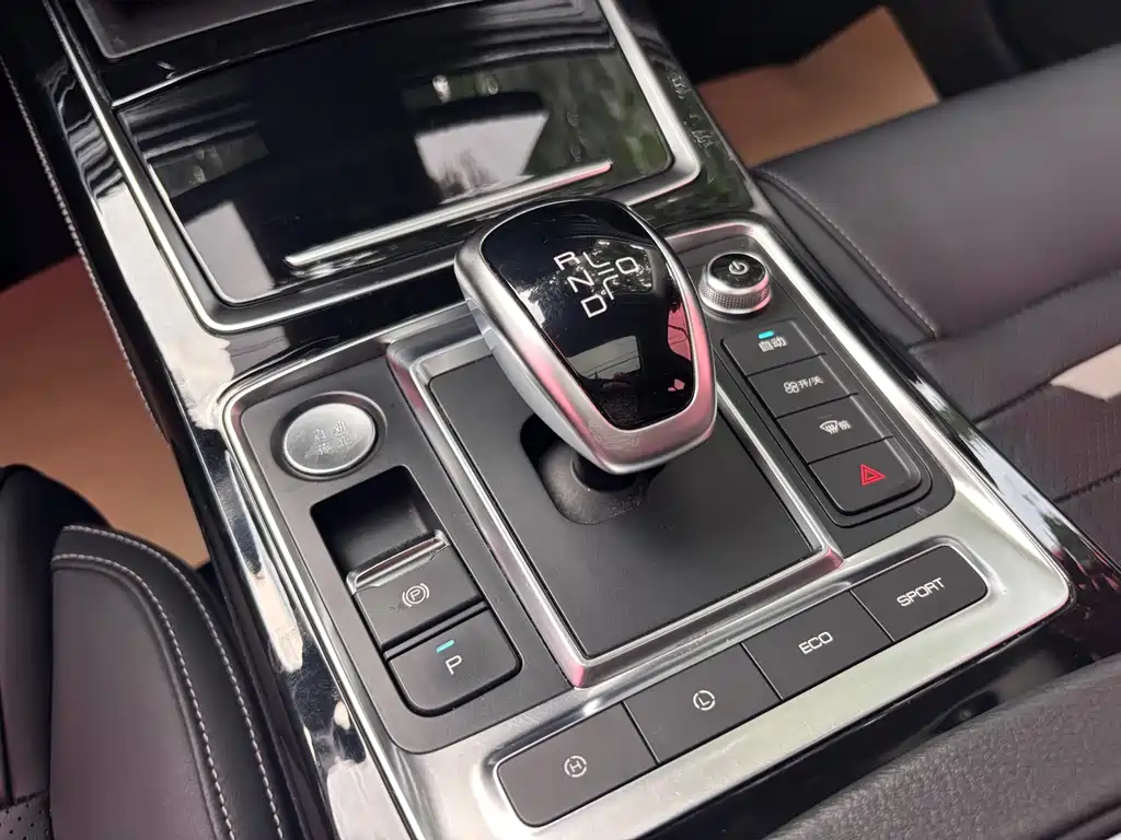 BYD Qin Pro NEV — миниатюра 7
