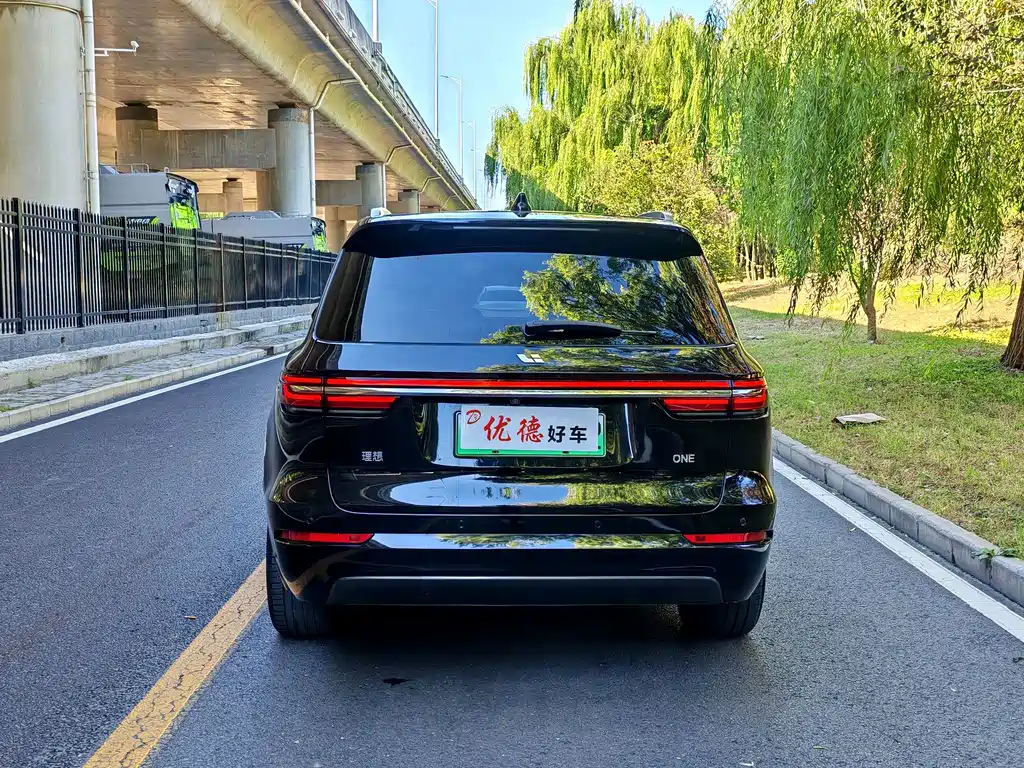Li Auto Li ONE — миниатюра 4