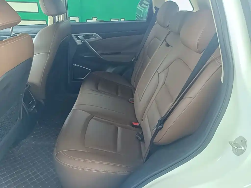 Geely Boyue — миниатюра 17