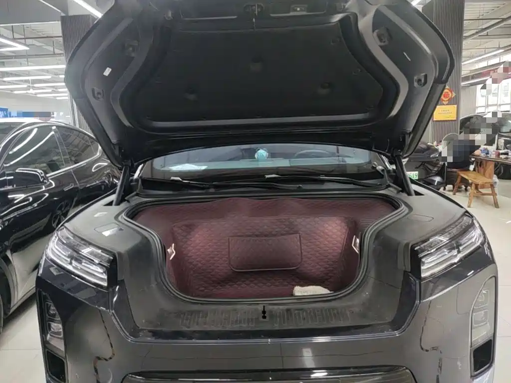 NIO ES8 — миниатюра 20