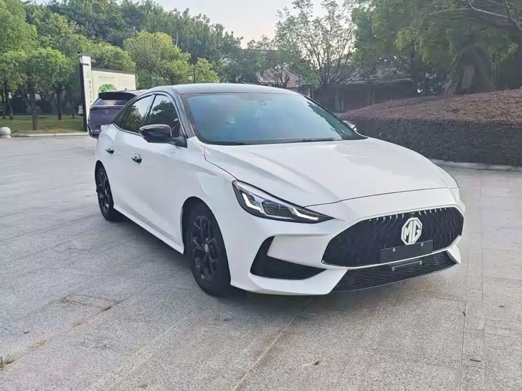MG MG5 — миниатюра 3