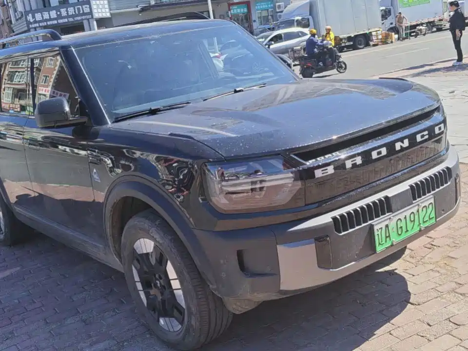 Ford Bronco Basecamp — миниатюра 2