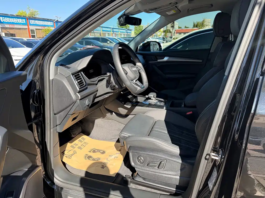 Audi Q5L — миниатюра 9