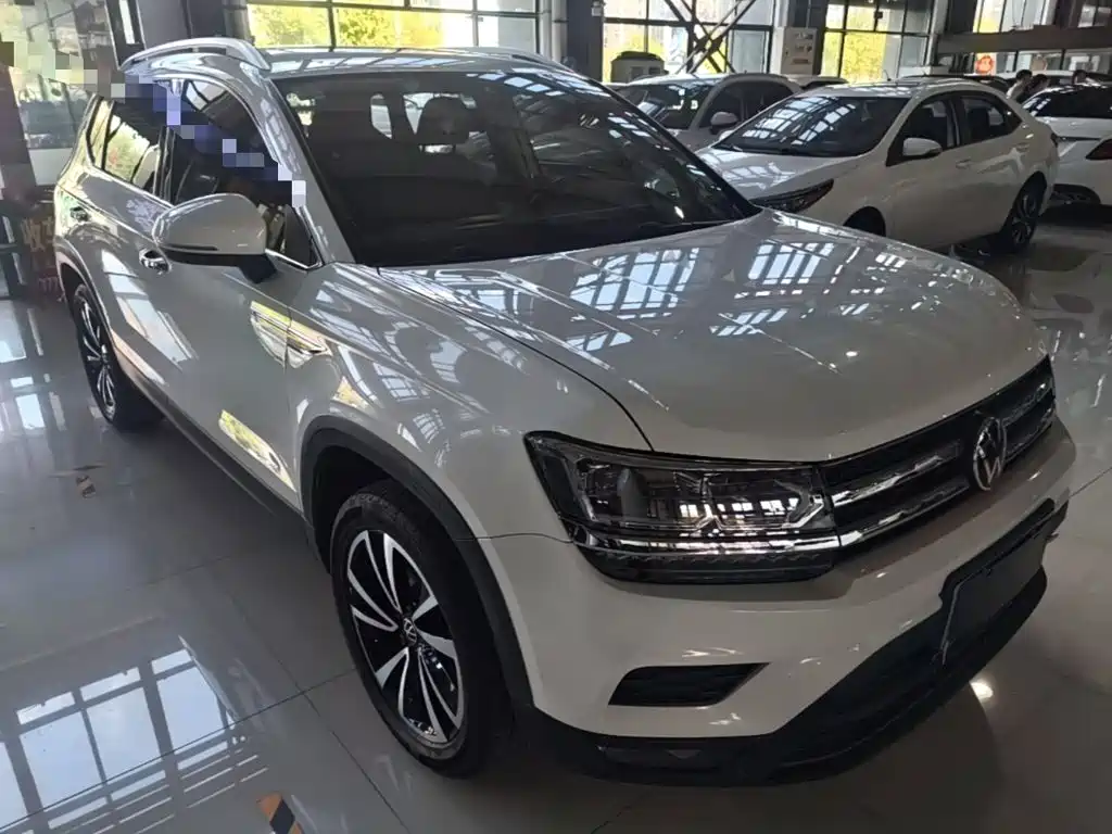 Volkswagen Tharu — миниатюра 4