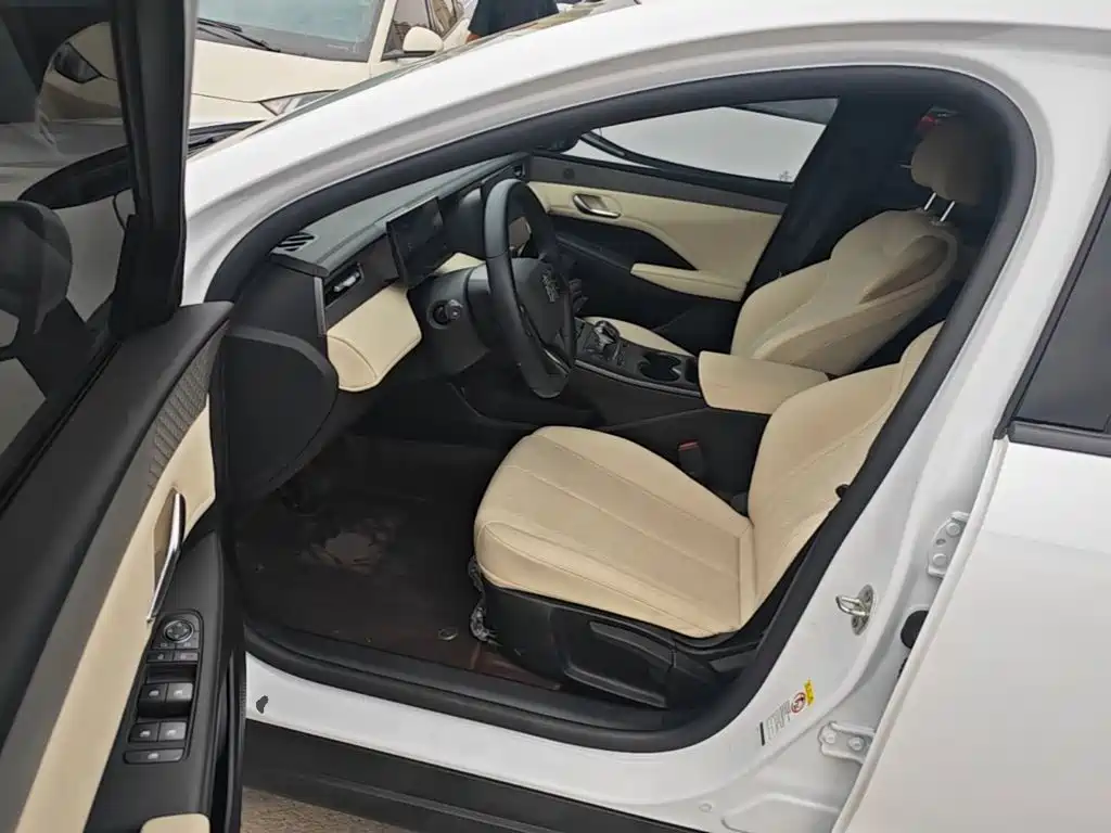 BYD Qin PLUS — миниатюра 16