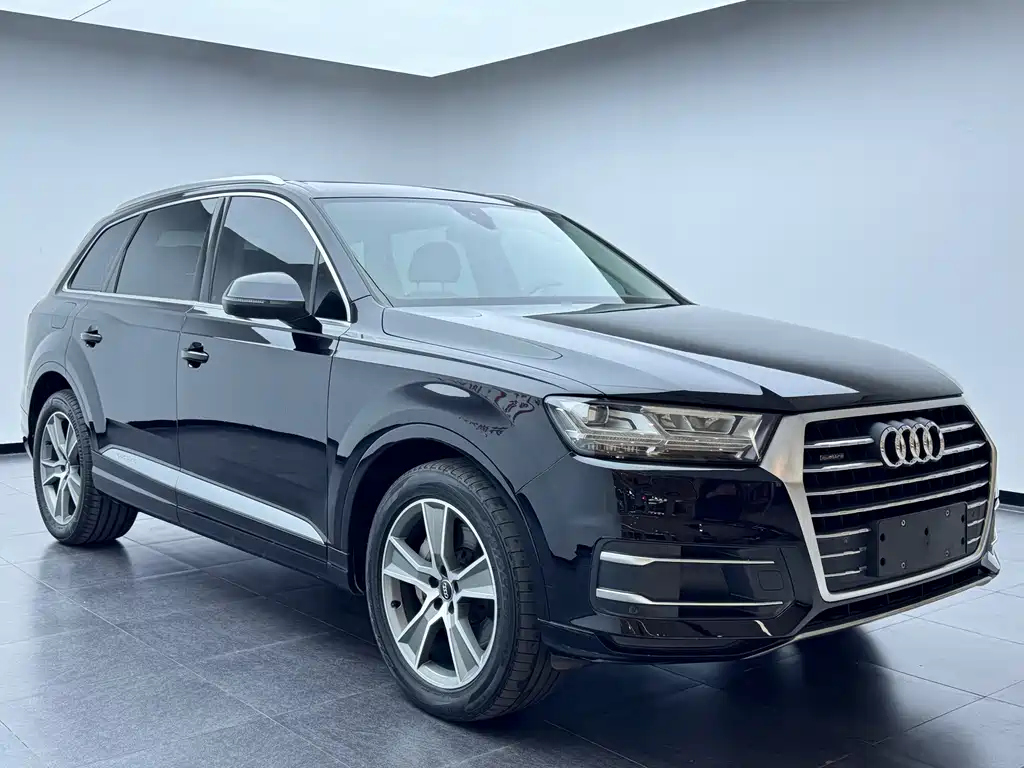 Audi Q7 — миниатюра 3