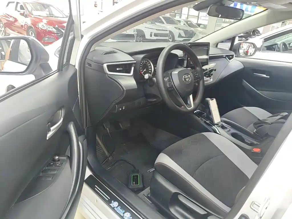 Toyota Corolla — миниатюра 16
