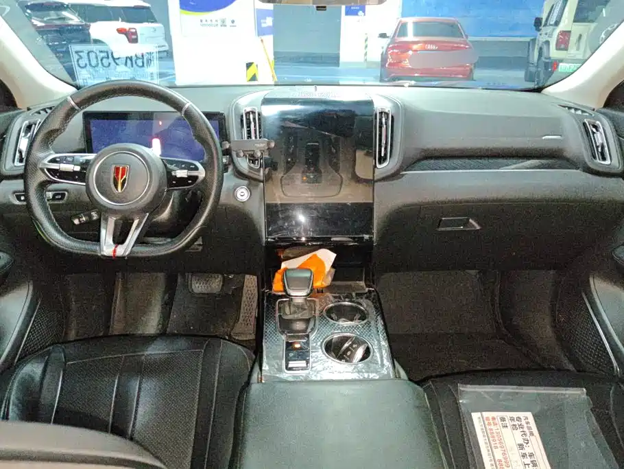 Hongqi Hongqi HS3 PHEV — миниатюра 12