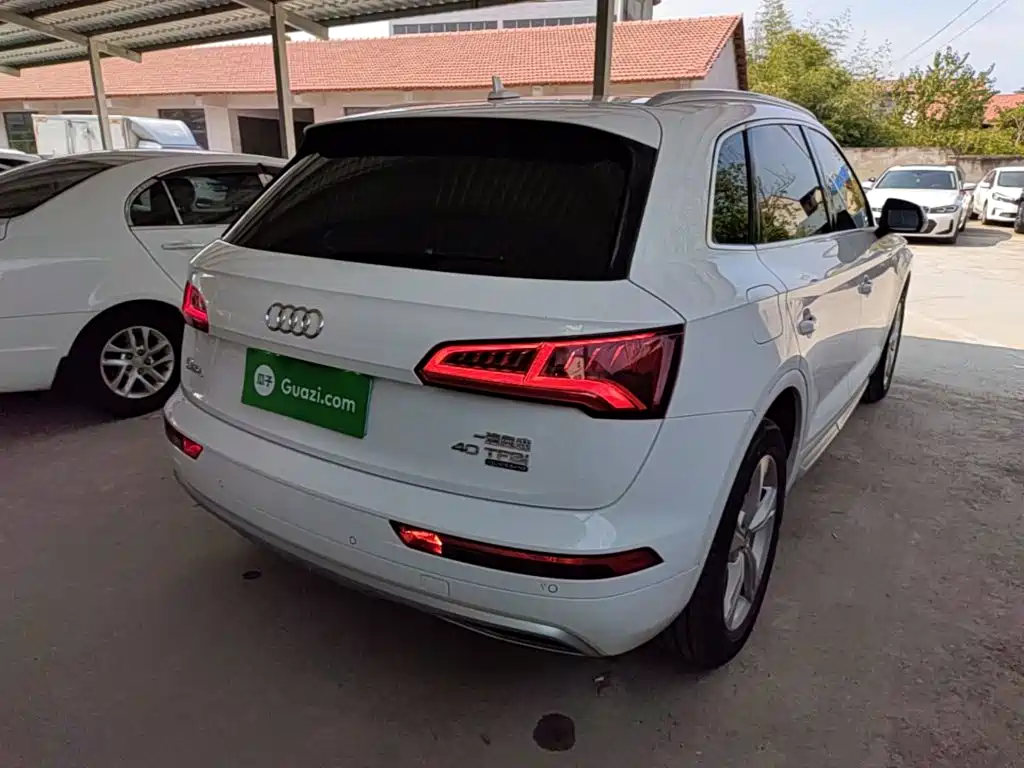 Audi Q5L — миниатюра 7