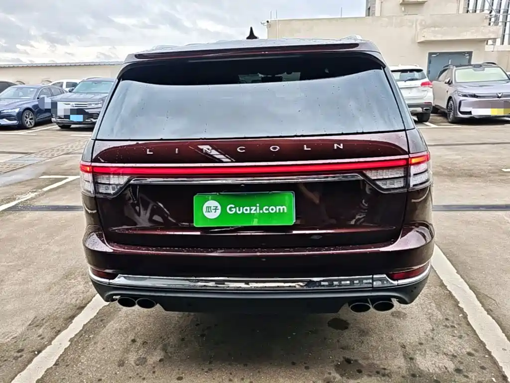 Lincoln Aviator (Import) — миниатюра 6