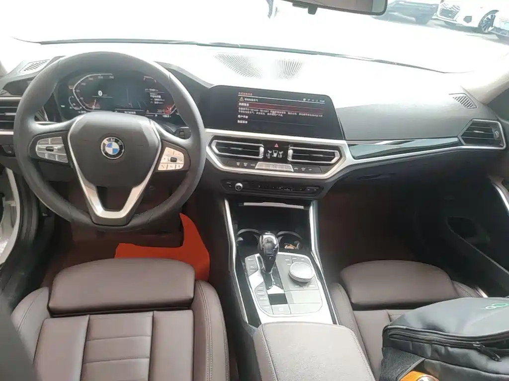 BMW 3 Series — миниатюра 10