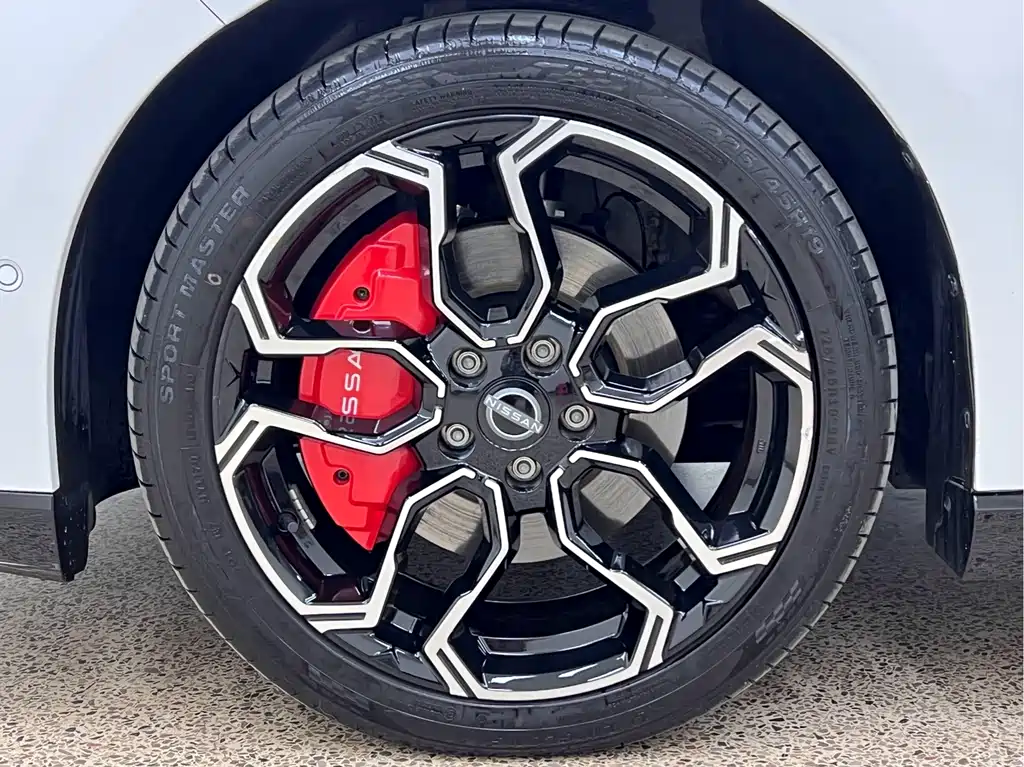 Nissan N7 — миниатюра 9