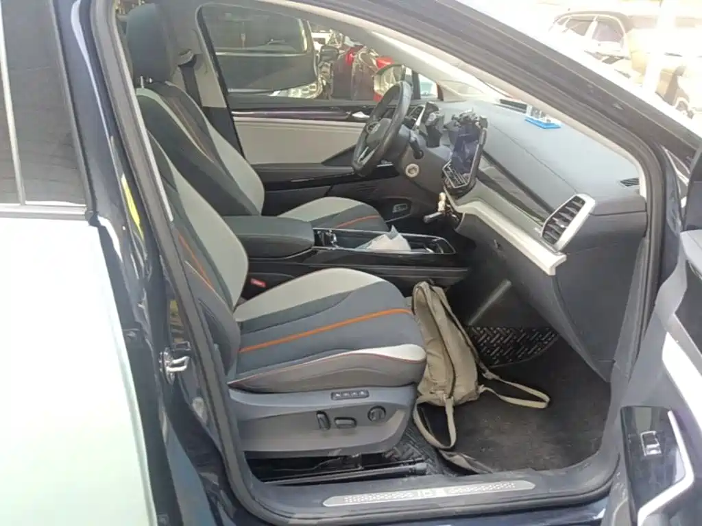 Volkswagen ID.6 Crozz — миниатюра 25