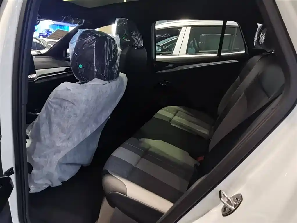 VOLKSWAGEN ID.4 CROZZ