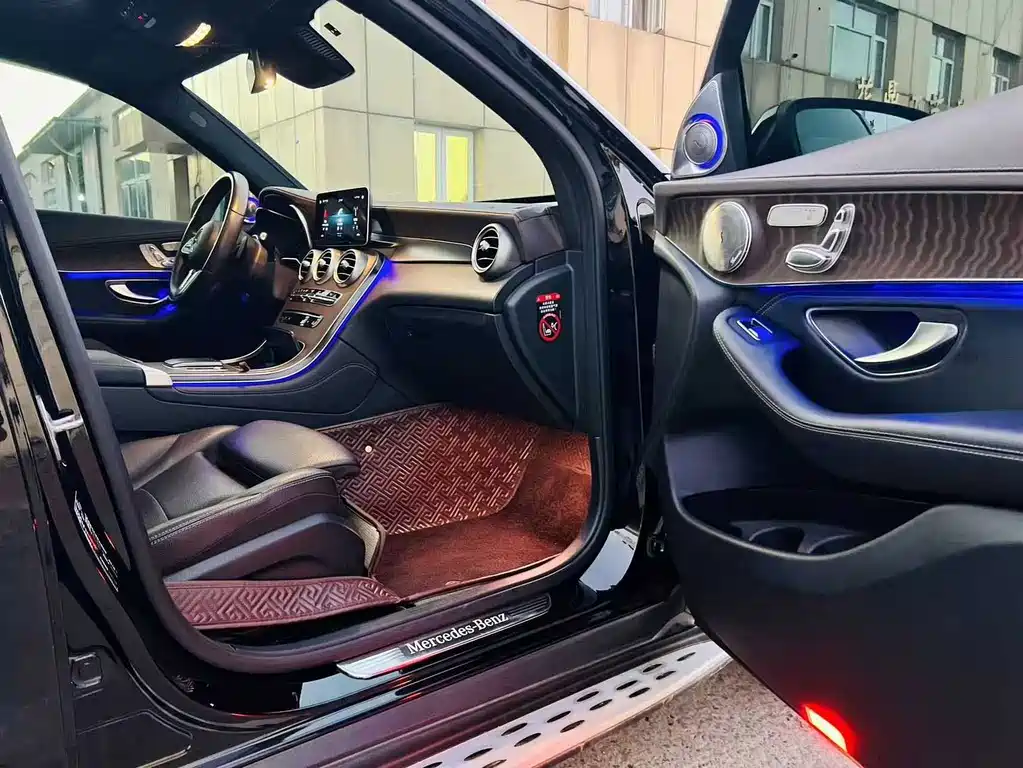 Mercedes-Benz GLC — миниатюра 12
