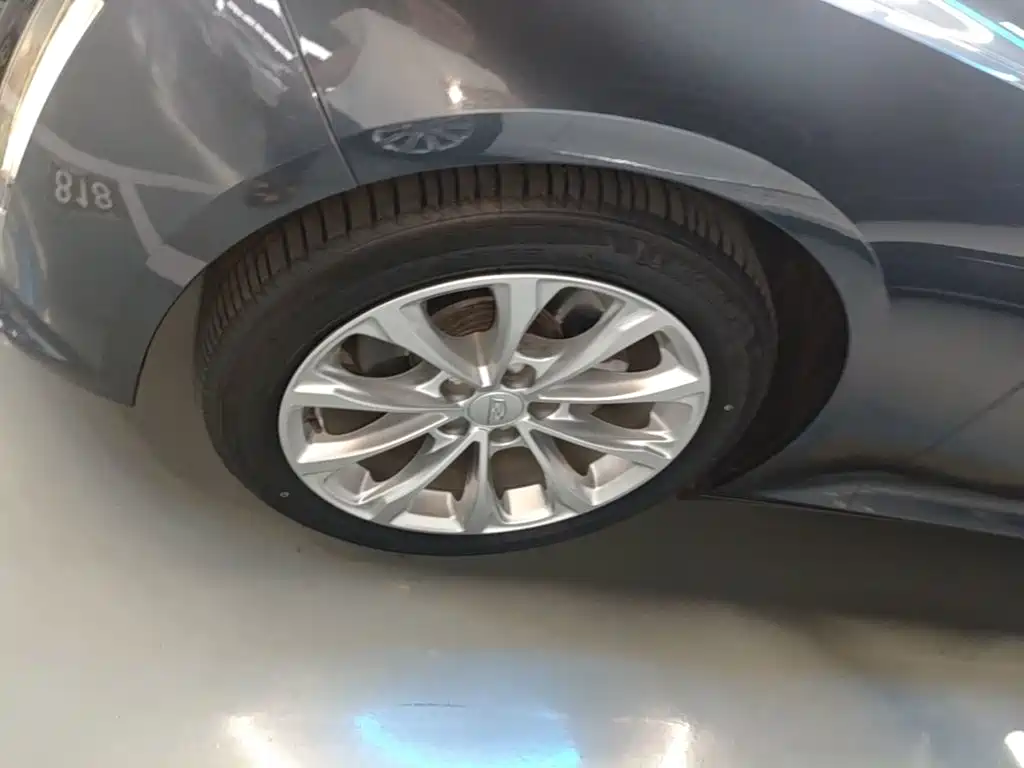 Cadillac CT5 — миниатюра 23