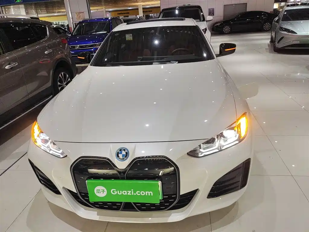 BMW i4 2022 eDrive40