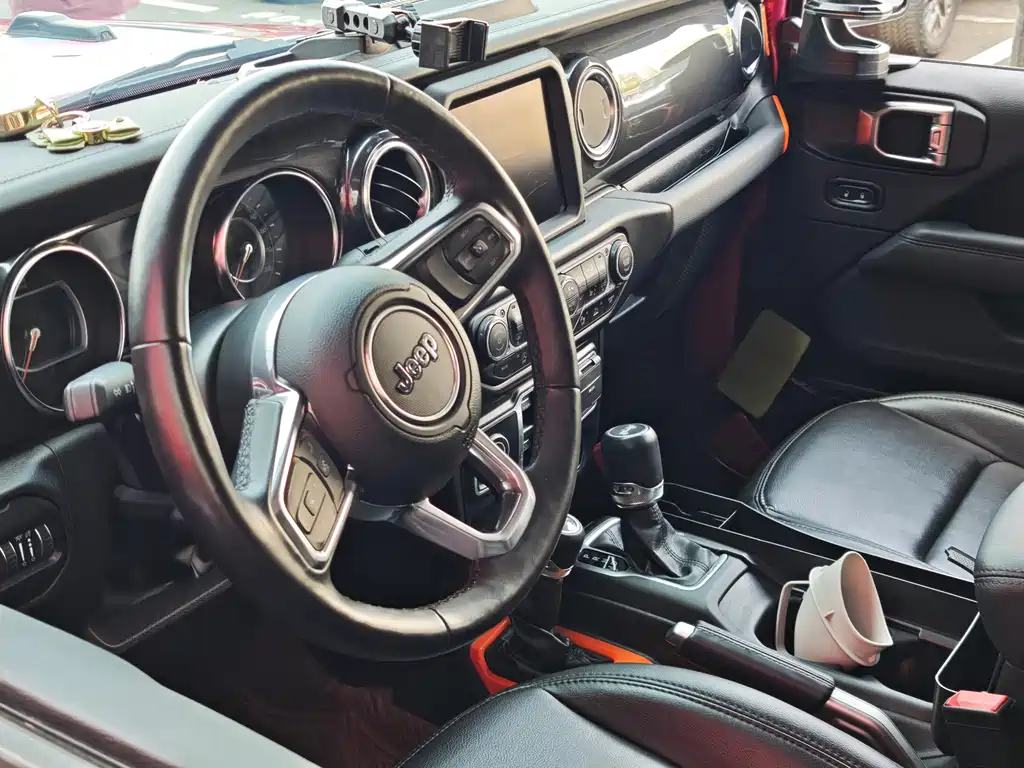 Jeep Wrangler — миниатюра 9