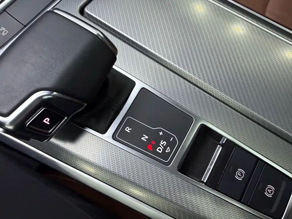 Audi A6L — миниатюра 17
