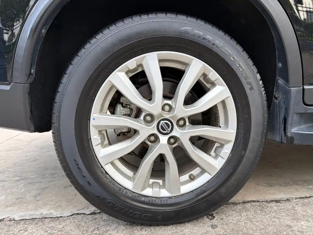Nissan X-Trail — миниатюра 21