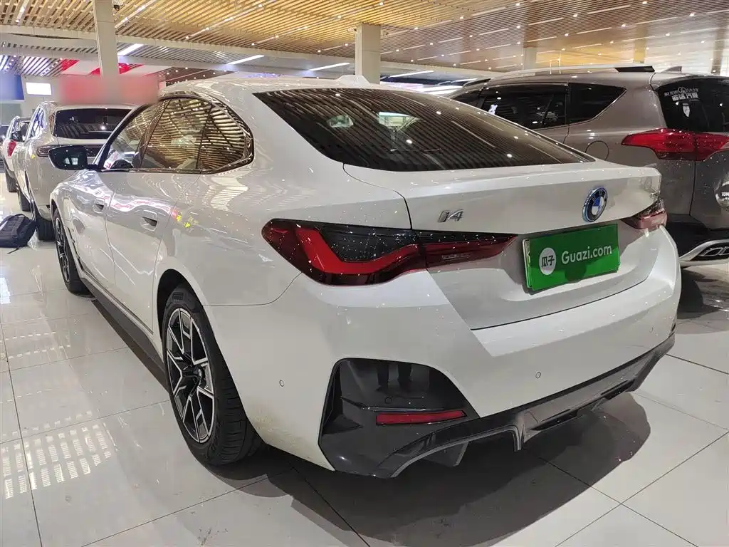 BMW i4 2022 eDrive40