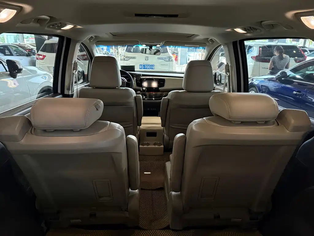 Honda Odyssey — миниатюра 18