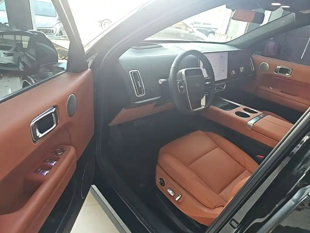 Li Auto Li L6 — миниатюра 18