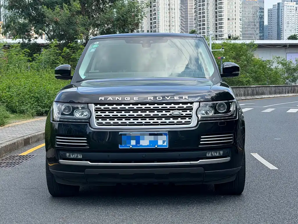 Land Rover Range Rover — миниатюра 2