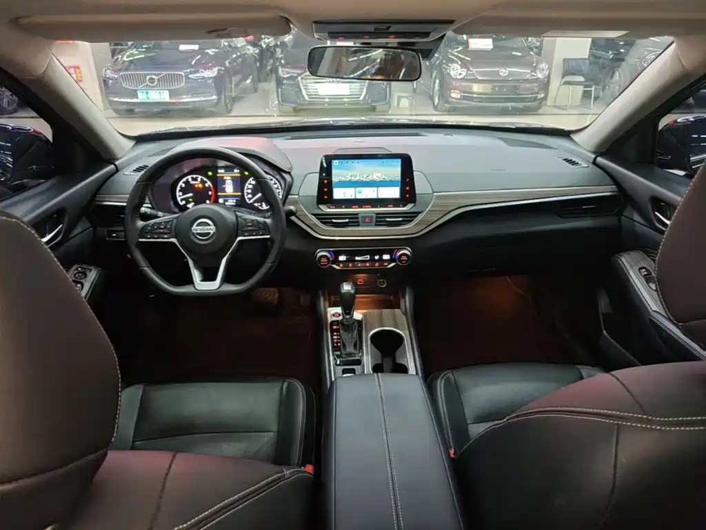Nissan Teana — миниатюра 10