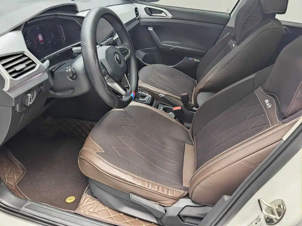 VOLKSWAGEN EXPLORING THE SHADOW