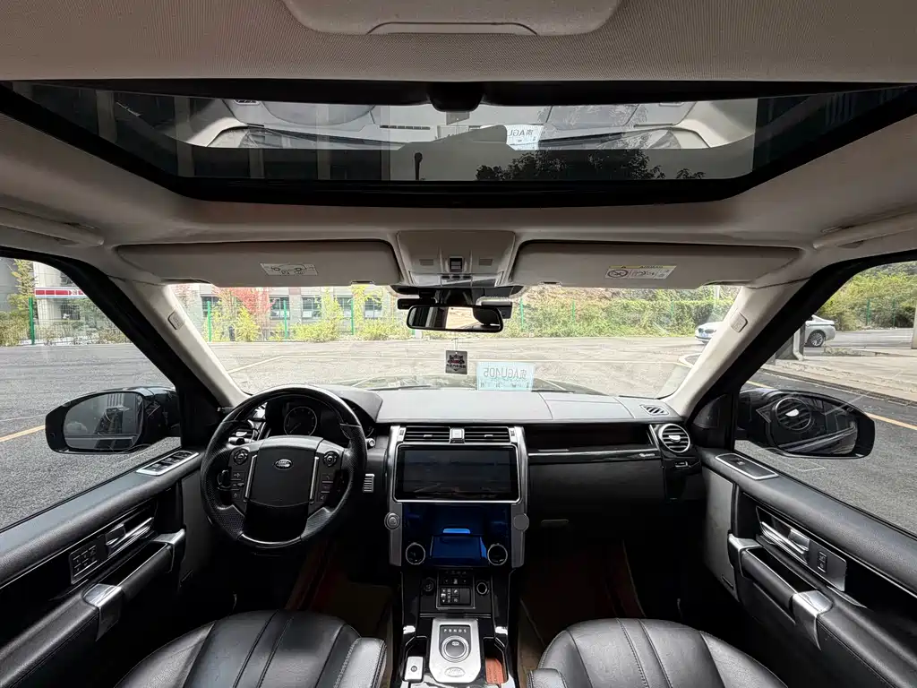 Land Rover Discovery — миниатюра 5