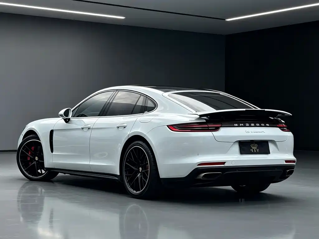 Porsche Panamera — миниатюра 9