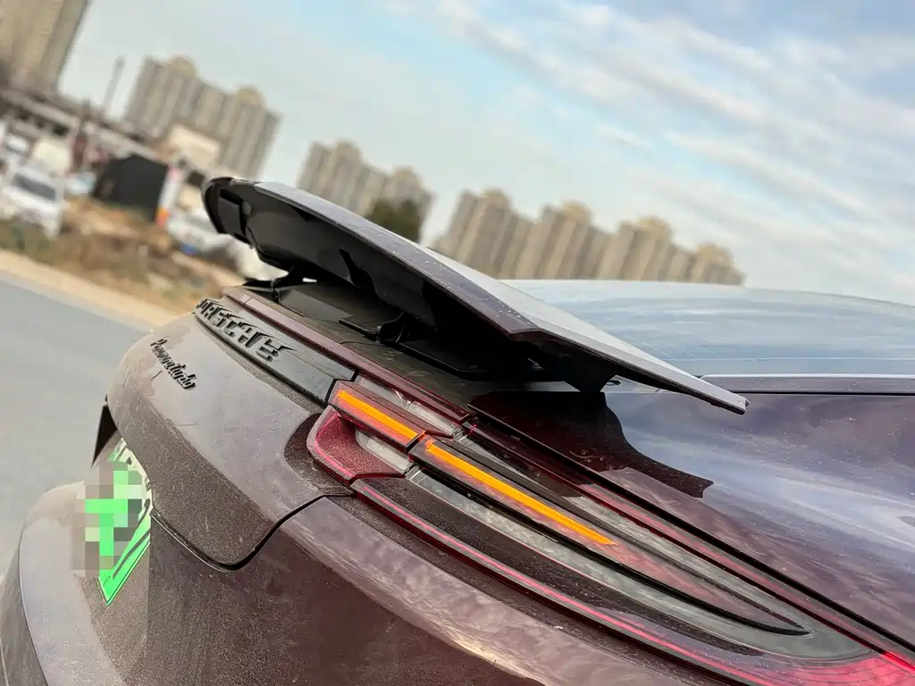 PORSCHE PANAMERA NEW ENERGY