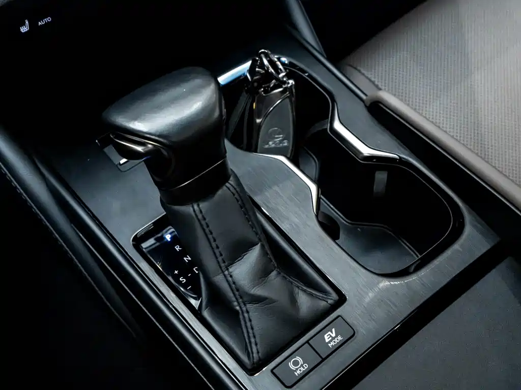 Lexus ES — миниатюра 21