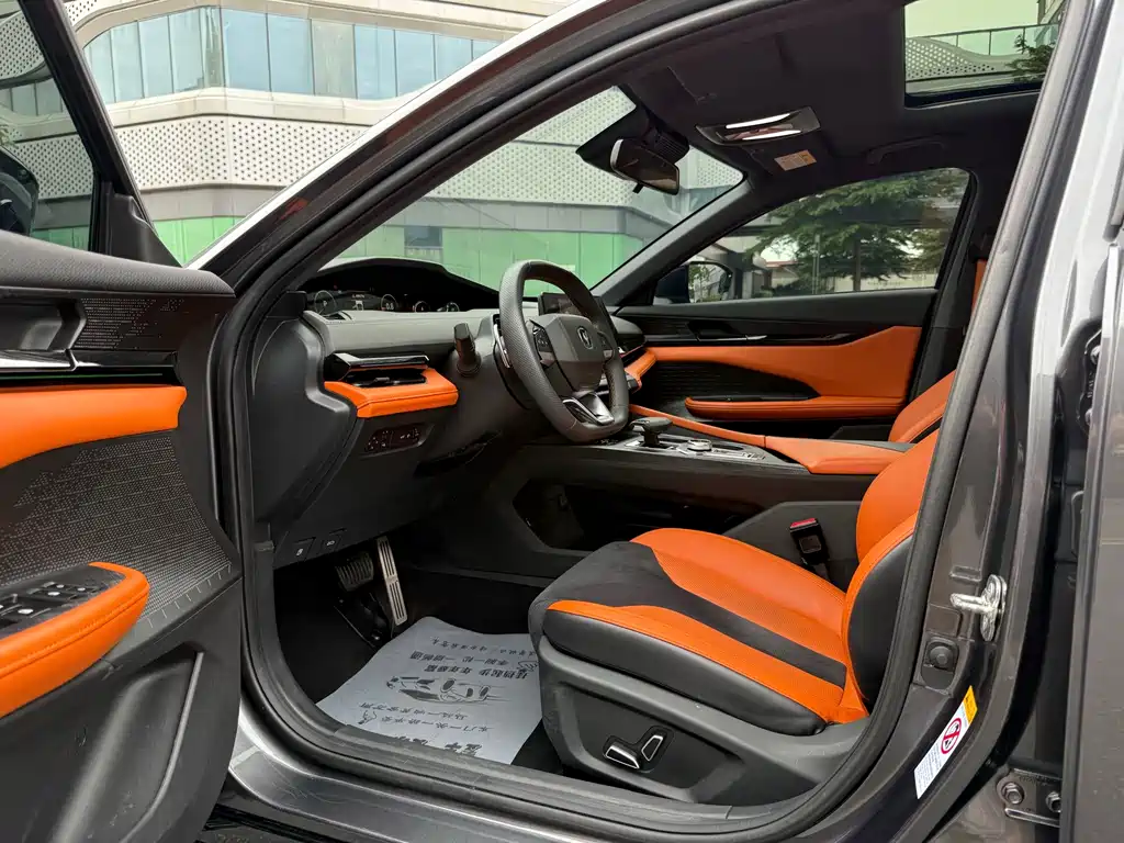 Changan UNI-V — миниатюра 6
