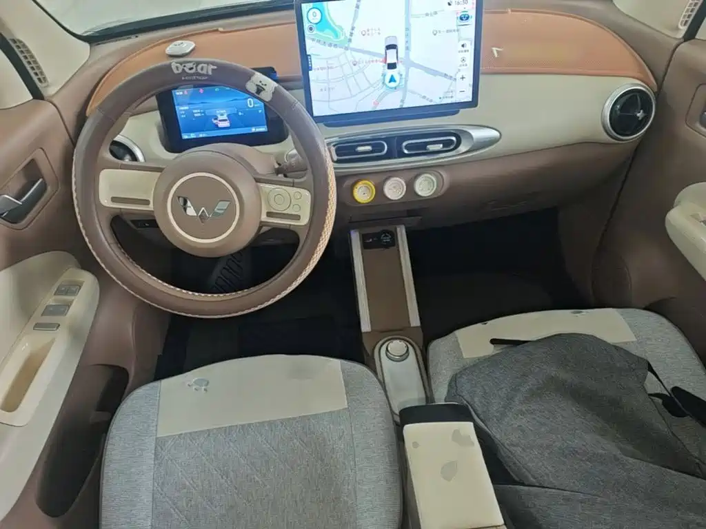 Wuling MINIEV — миниатюра 10