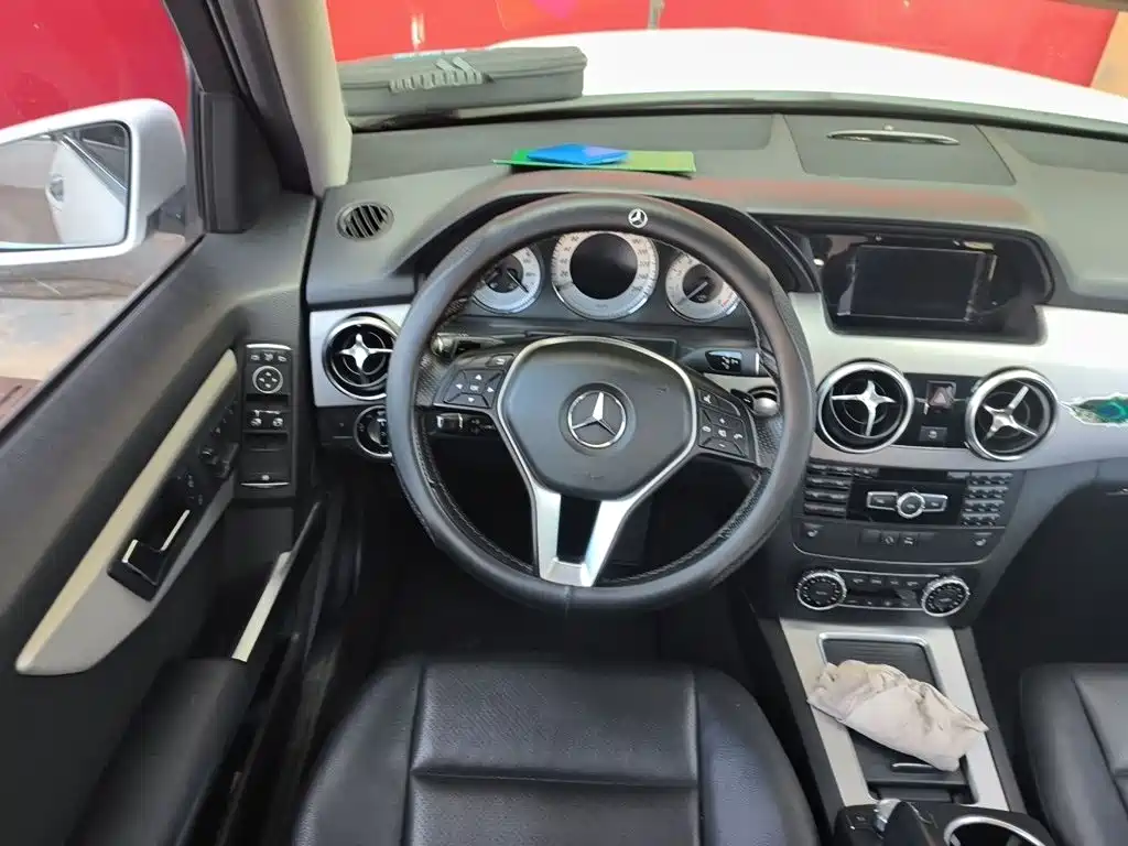 Mercedes-Benz GLK-Class — миниатюра 3