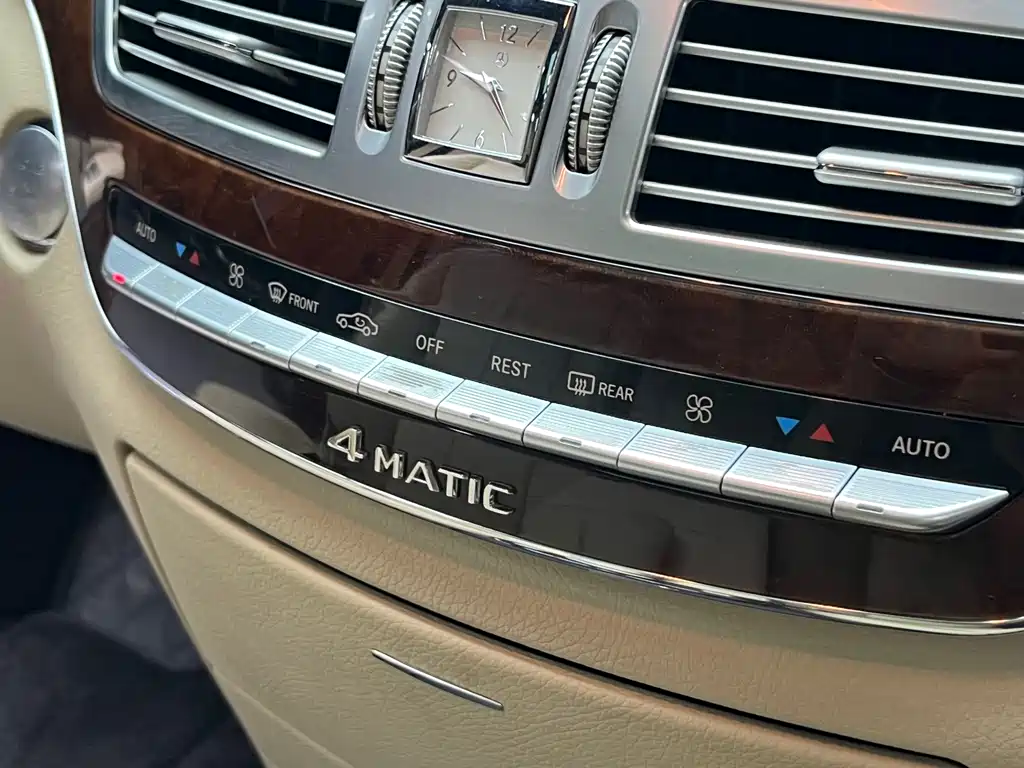 Mercedes-Benz S-Class — миниатюра 26
